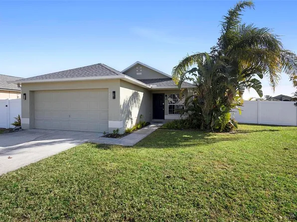 3435 Arabesque Dr, Deland, FL 32724