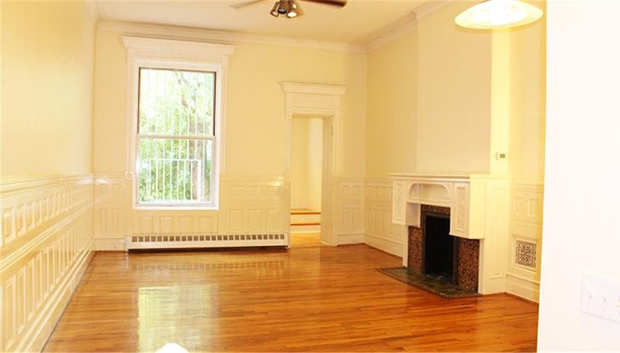 1st image of 114 W 88th St #1