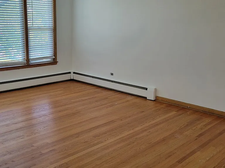7901 W Crain St #2 — Photo 18
