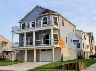 2 E Sumner Ave, Strathmere, NJ 08248