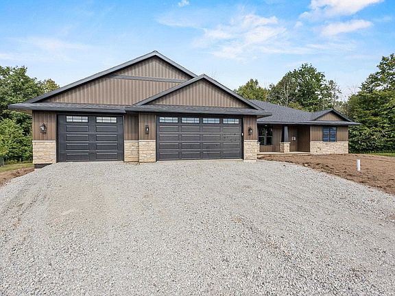 4th image of 6157 Bay Hill Ct