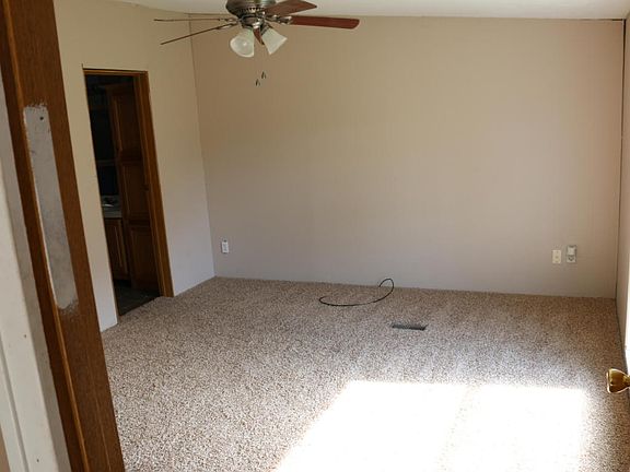 5th image of 6524 72nd Ave