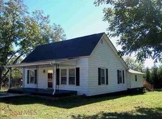 402 Blue Ridge St, Easley, SC 29640