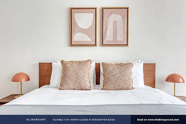 Rented by The Blueground | media 12