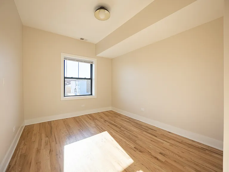 4008 W Cullom Ave — Photo 13