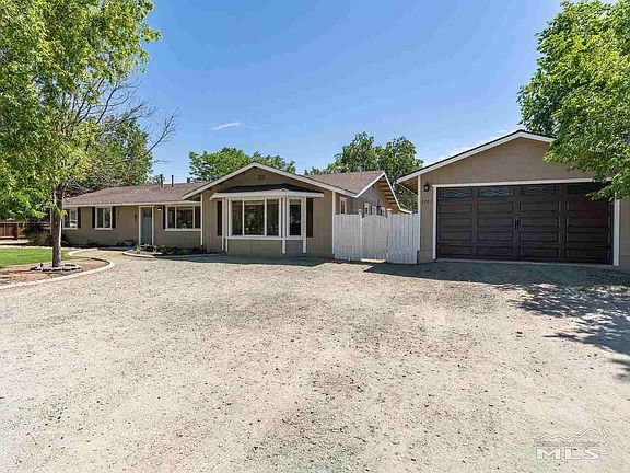 2nd image of 2743 Kayne Ave