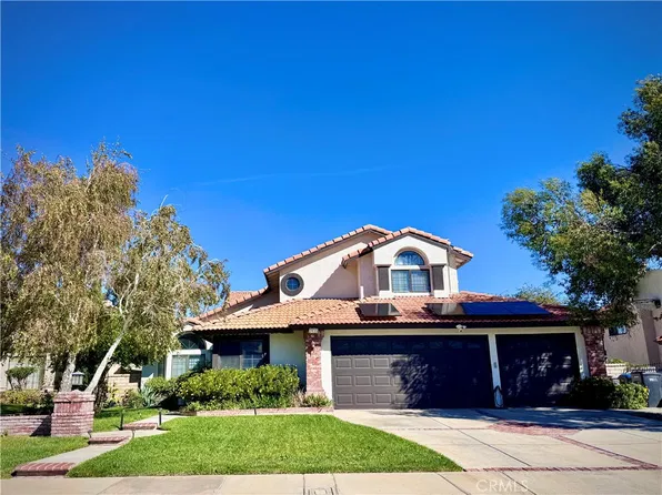 3135 Dolomite Ave, Palmdale, CA 93550