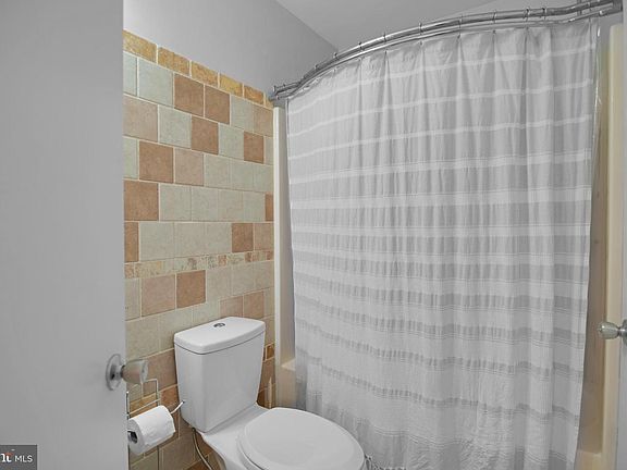 4th image of 30 Hearthstone Ct APT E