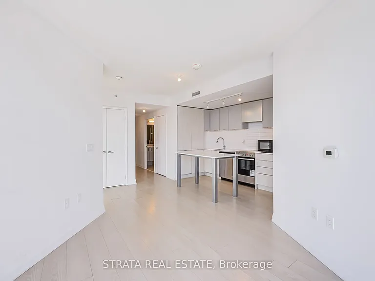 30 Gibbs Rd #2207 — Photo 14