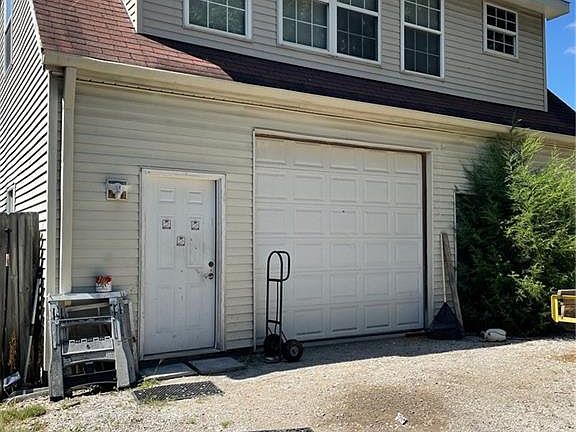 4th image of 69 Lincoln Ave