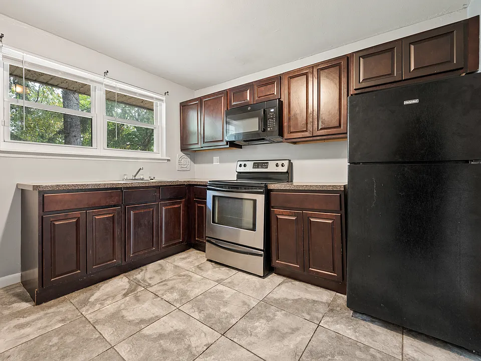 106 Central Ave #2
