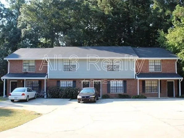 195 Meadowbrook Ct APT B, Fayetteville, GA 30215
