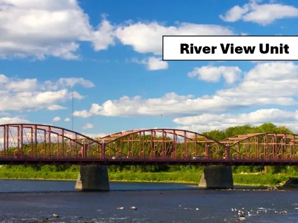 35 Riverwalk Way, Lowell, MA