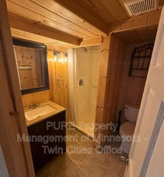 2616 Utica Ave S — Photo 22