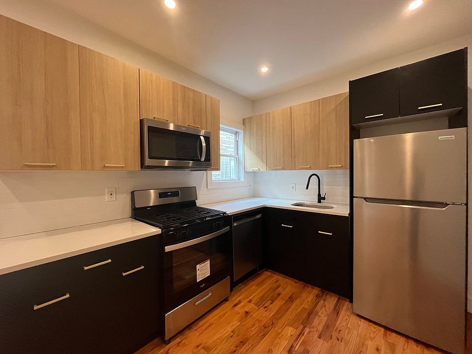 1st image of 227 Clinton Ave Floor 2