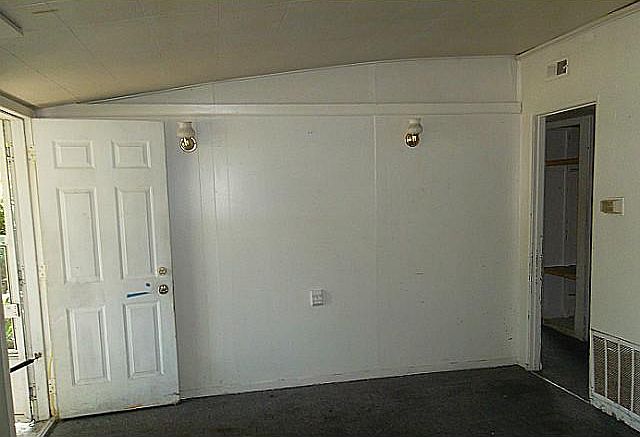 1st image of 2402 Greenbelt Dr