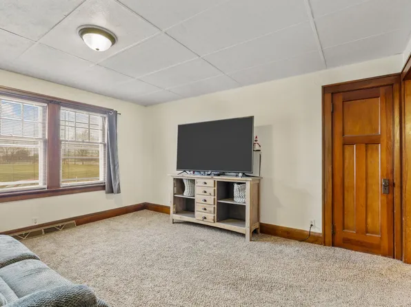 7127 W Washington St APT 4, Milwaukee, WI 53214