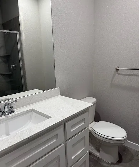 600 Gladys St #7 — Photo 4