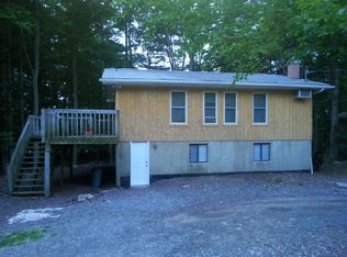 8994 Deerfield Rd, Tobyhanna, PA