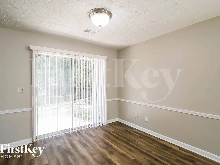 10258 Misty Ridge Dr — Photo 6