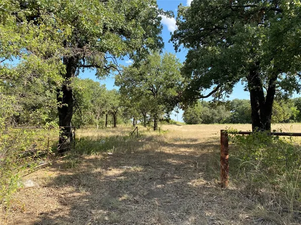 Fm 174, Bowie, TX 76230