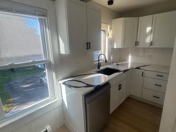 268 Thacher St, Attleboro, MA