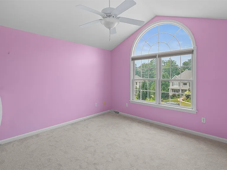 4295 Stone Creek Dr — Photo 30