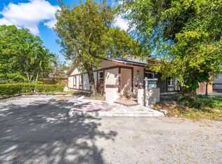 6211 NW 26th Ct, Sunrise, FL 33313