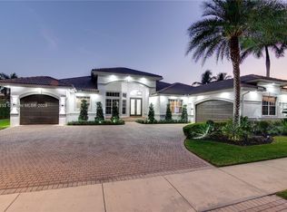 15256 SW 37th St, Fort Lauderdale, FL 33331