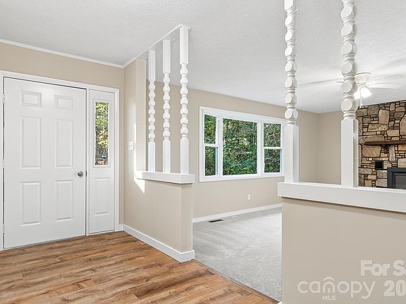 4th image of 126 Anthony Dr