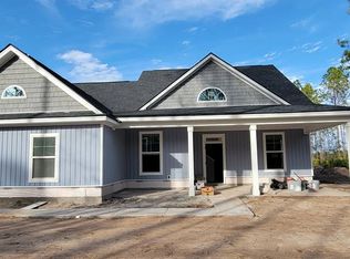 284 Pee Wee Dr SE, Ludowici, GA 31316