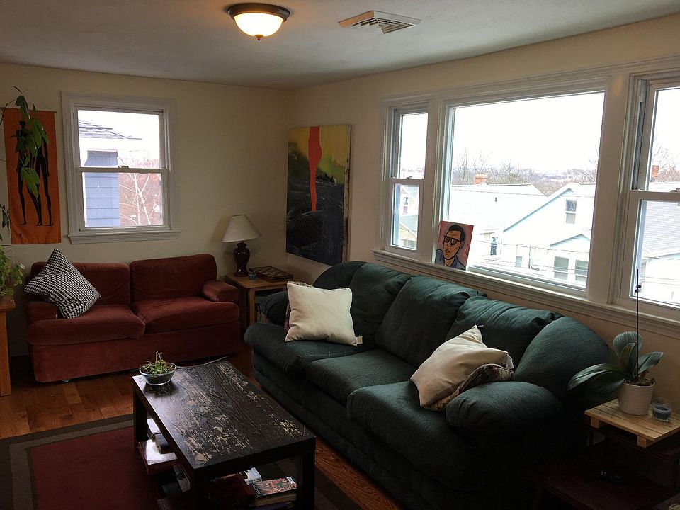 2nd image of 76 Dunboy St #1C