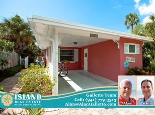 5802 Imperiore Ave, Holmes Beach, FL 34217
