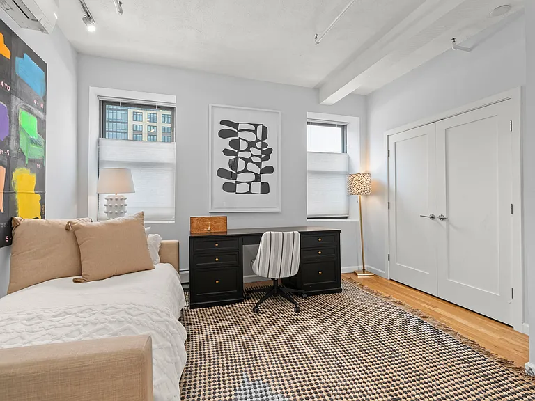 34 Plympton St #1 — Photo 11