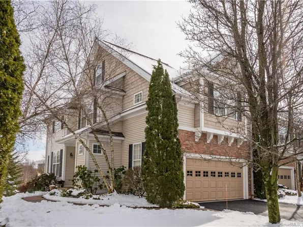 61 Goodwin Circle #61, Hartford, CT 06105