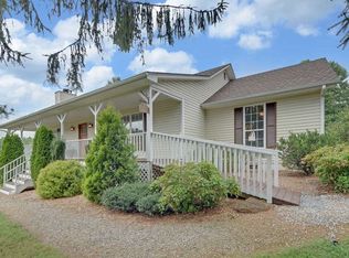 57 Robert Hull Ln, Blairsville, GA 30512