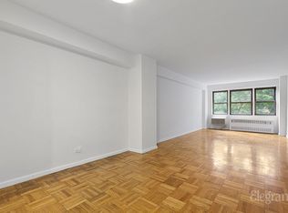 150 E 37th St APT 4B, New York, NY