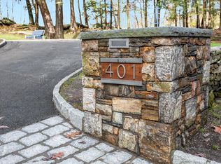 401 Chestnut Ridge Rd, Bedford Corners, NY 10549