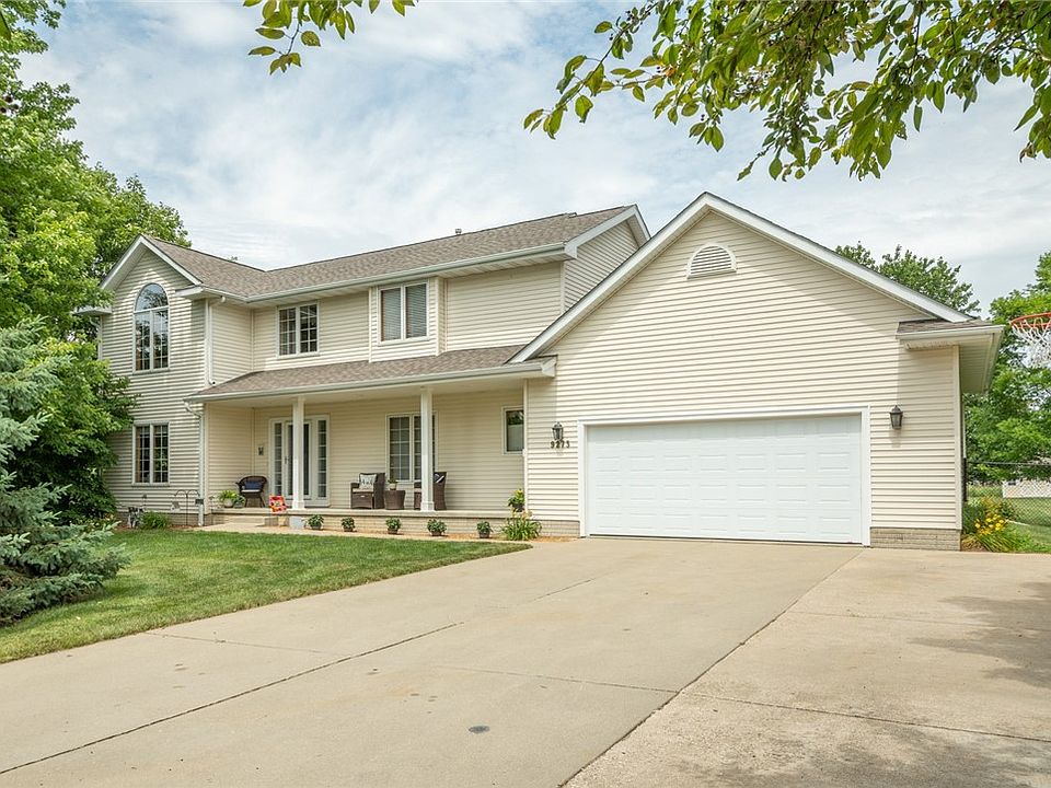 1st image of 9273 NW Lakeridge Ln