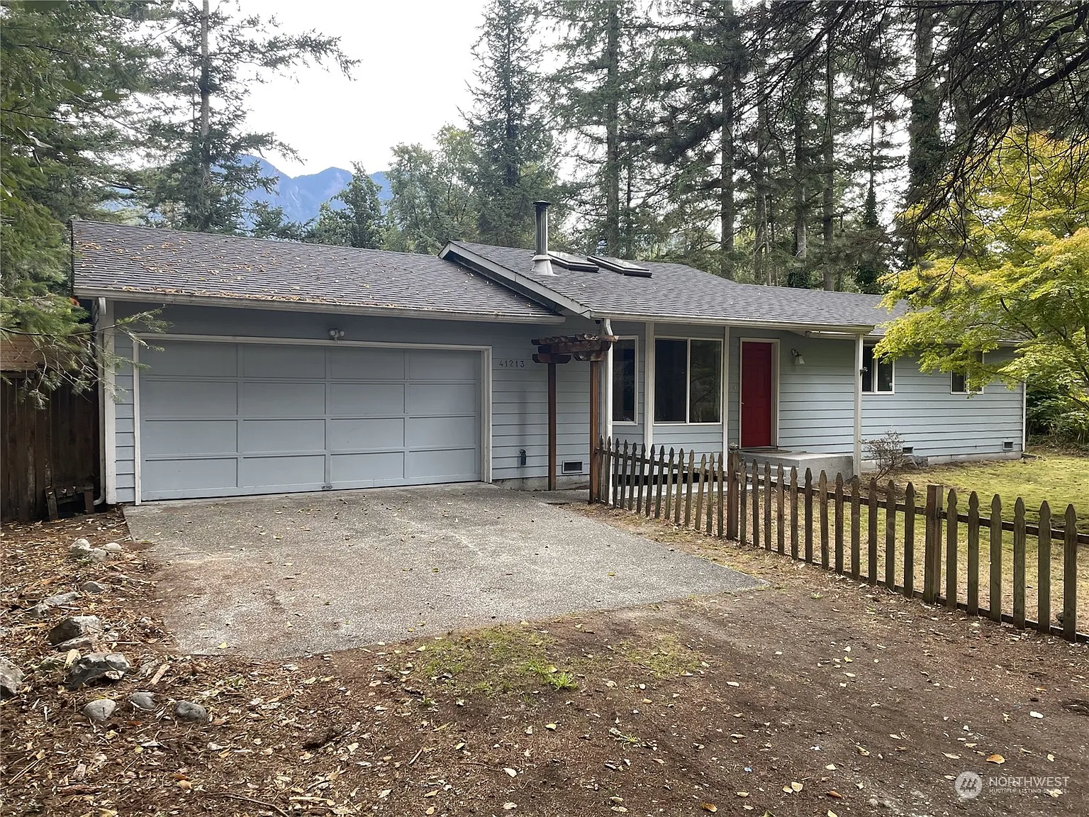 41213 May Creek Drive photo 1