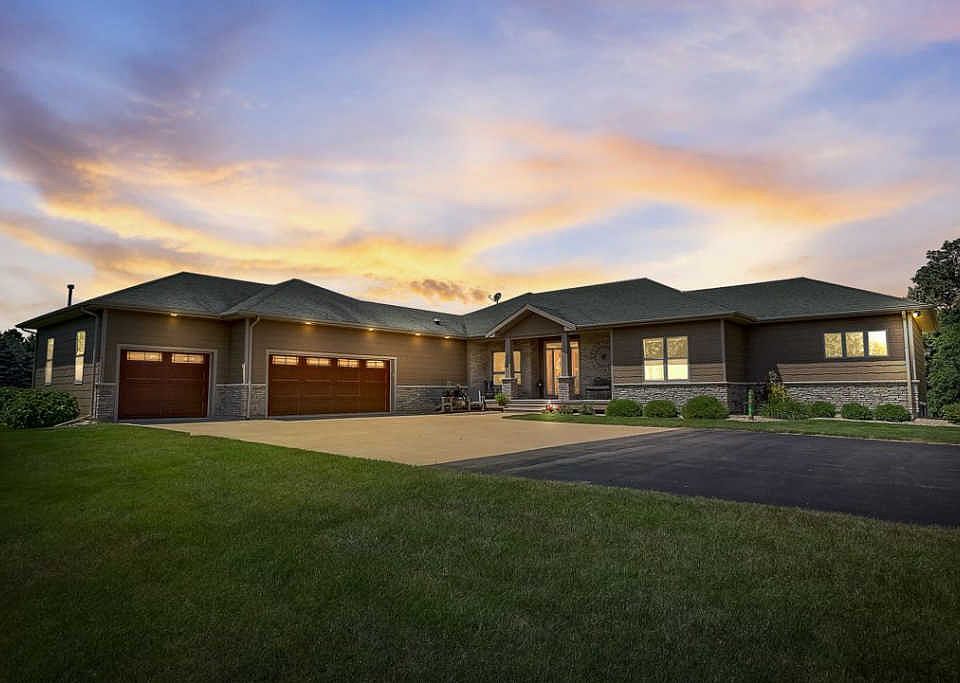 1st image of 1509 Oak Opening Dr