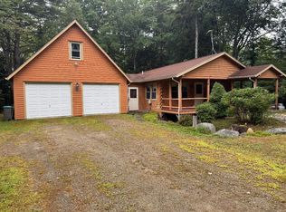 179 Crest Avenue, Boothbay Harbor, ME 04538