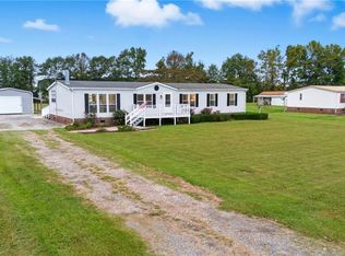 1391 Schoolhouse Rd, Elizabeth City, NC 27909