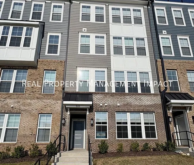 616 Market Grove Dr #100 — Photo 1
