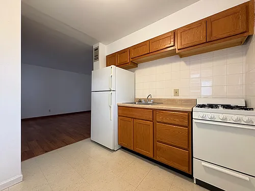7212 Wise Ave #D Photo 1