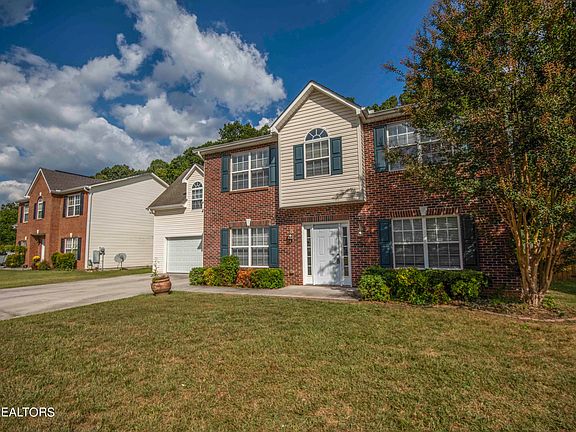 2nd image of 1614 Wolverine Ln