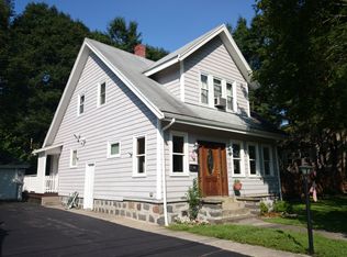 17 Goethe St, West Roxbury, MA 02132