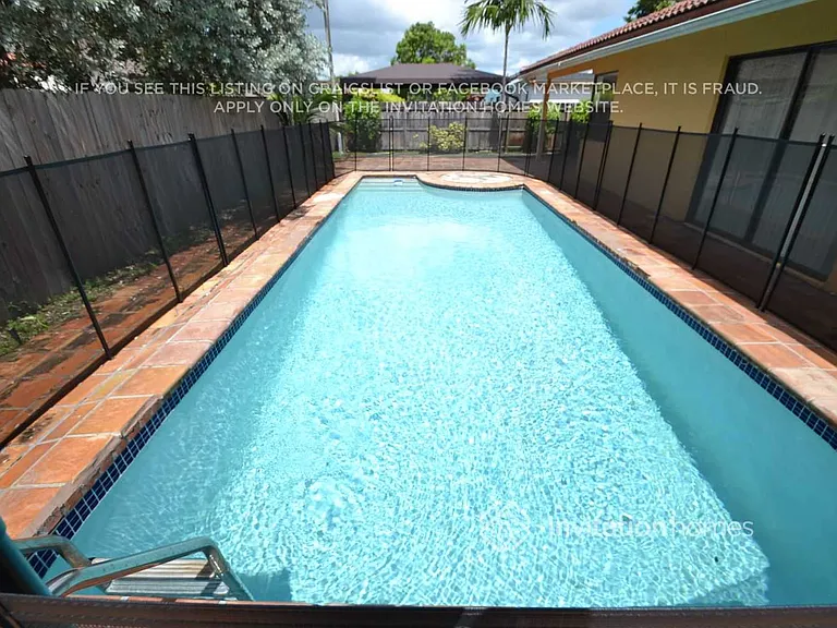 20028 NW 64th Pl — Photo 18