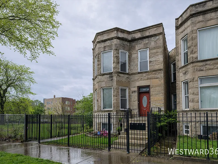 6550 S Drexel Ave #G — Photo 2