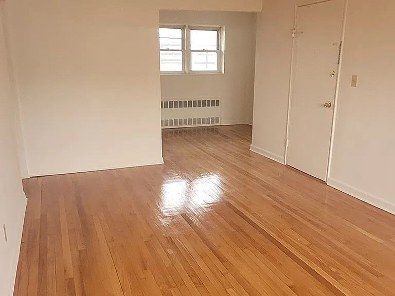 Bergenwood Apartments — Photo 11
